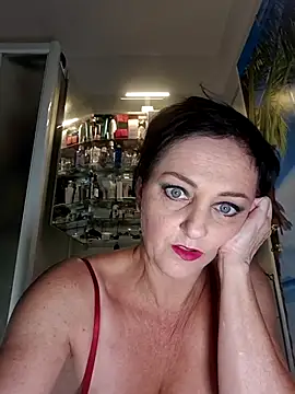 lucillabollente Adlı Modelin Canlı XXX Sohbeti