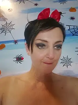 lucillabollente's Webcam Show