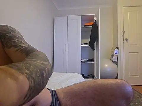 הופעת וובקאם של needitinme