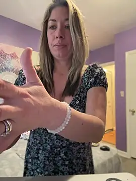 MiraKisss' Webcam Show