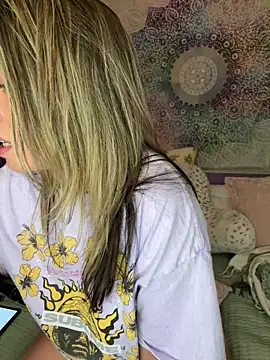 MiraKisss Show Webcam