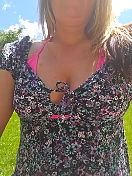 MiraKisss Show in webcam