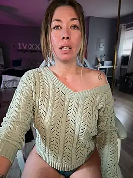 MiraKisss – Kamerová šou