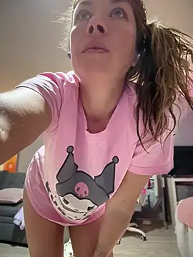 MiraKisss – webcam-show