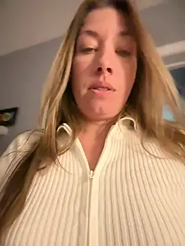 MiraKisss Webcam show