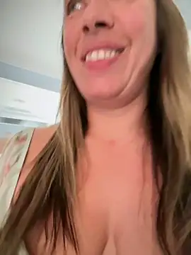 MiraKisss Show Webcam