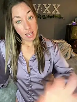 MiraKisss Webcam-Show