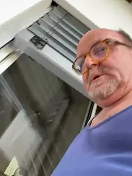 wankcellar's Webcam Show