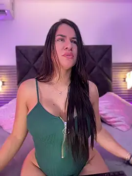 โชว์เว็บแคมของ Zafira_Alabi