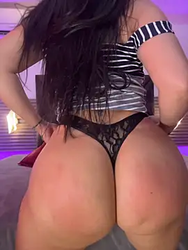 Zafira_Alabi: вебкам-шоу
