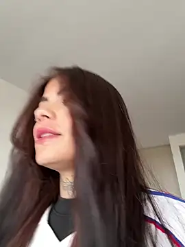 Lisegg_ Adlı Modelin Canlı XXX Sohbeti