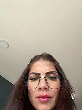 צ'אט XXX בשידור חי של Lisegg_