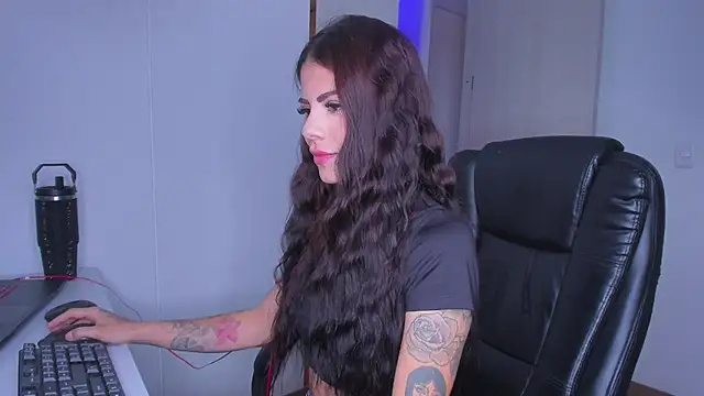Czat XXX na żywo – Lisegg_