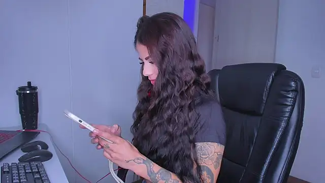 Lisegg_ Chat XXX in diretta
