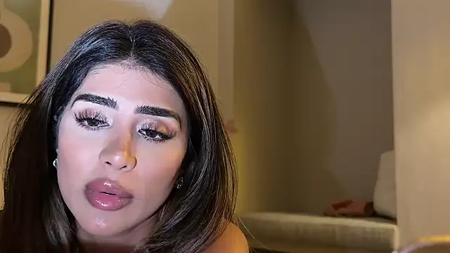 הופעת וובקאם של ArabicBarbie