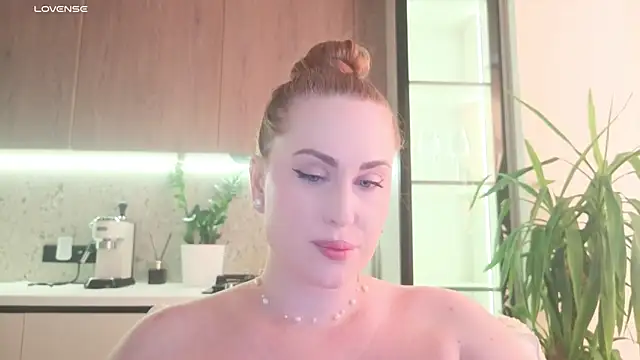 Miss_Magic_Eyes_ Adlı Modelin Web Kamerası Şovu