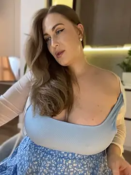 Miss_Magic_Eyes_'s Webcam Show