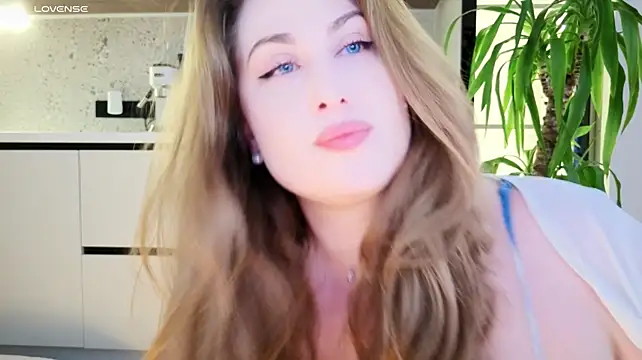 Miss_Magic_Eyes_ ওয়েবক্যাম শো