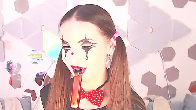 LexiKiss: вебкам-шоу