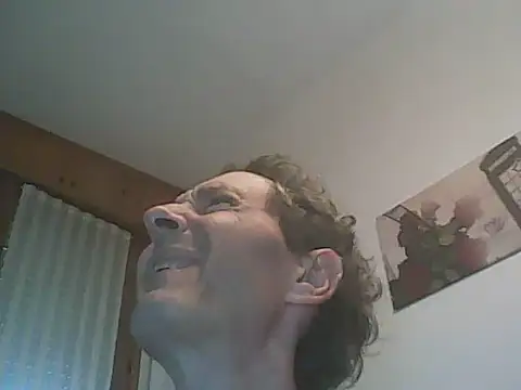 Moro_ra Show Webcam