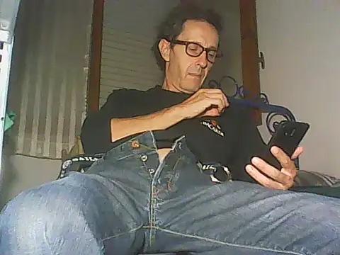Moro_ra Webcam show