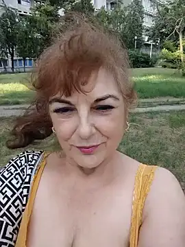cutewoman67: απευθείας συνομιλία ΧΧΧ