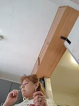 cutewoman67 웹캠 쇼