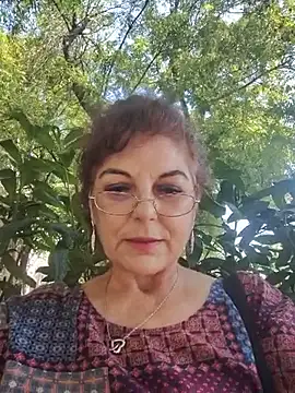 cutewoman67's Webcam Show