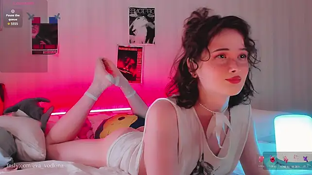 eva_vodkina's Webcam Show
