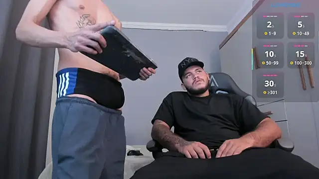 AyJeeEm Pertunjukan Webcam