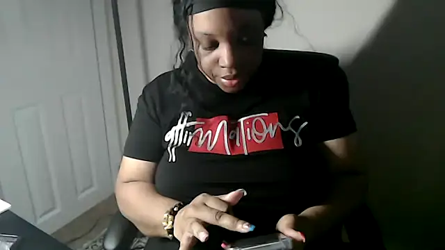 Sexymona1218's Live XXX Chat