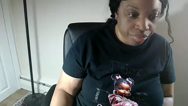 Chat XXX ao vivo de Sexymona1218