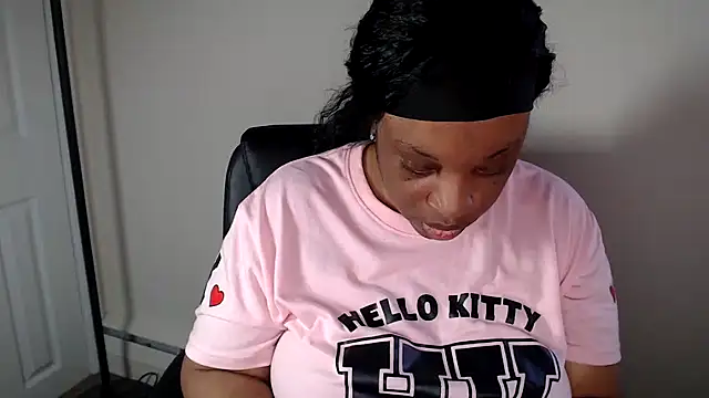 Sexymona1218's Live XXX Chat