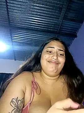 צ'אט XXX בשידור חי של xandra252