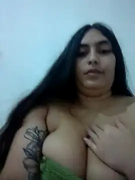 xandra252 Chat XXX in diretta