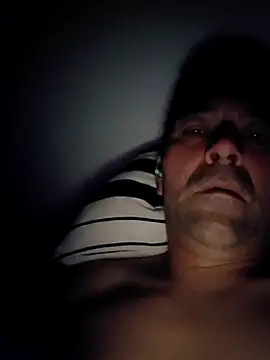 Cumsex81n Webbikameraesitys