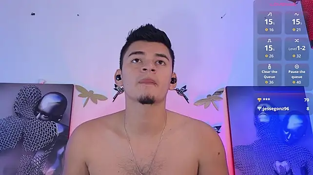 VikoHandsn Live XXX chat