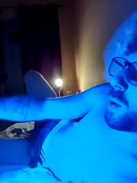 Davjid_Lebon Show in webcam