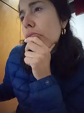 צ'אט XXX בשידור חי של StefyStar_Sexy