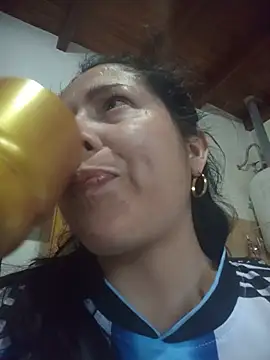 Show modela StefyStar_Sexy na web-kameri