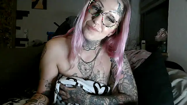 RoxxyInk – Kamerová šou