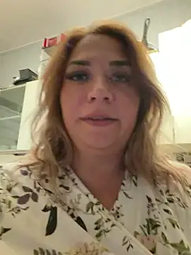 Show de Monageil na webcam
