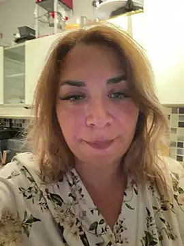 Monageil Live XXX-chat