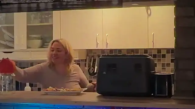 Monageil Pertunjukan Webcam