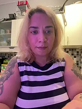 Monageil – Live XXX-chat