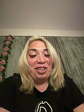 Živý XXX chat Monageil