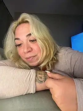 Monageil – Live XXX-chat