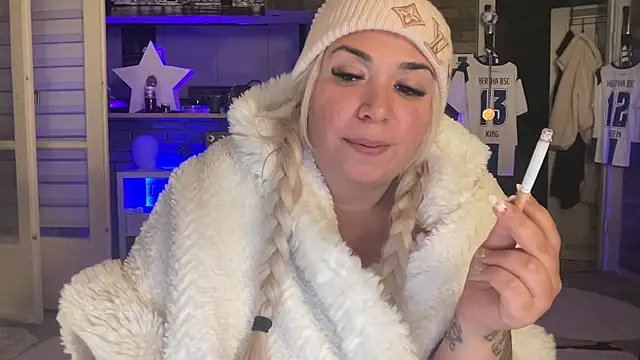 Czat XXX na żywo – Monageil