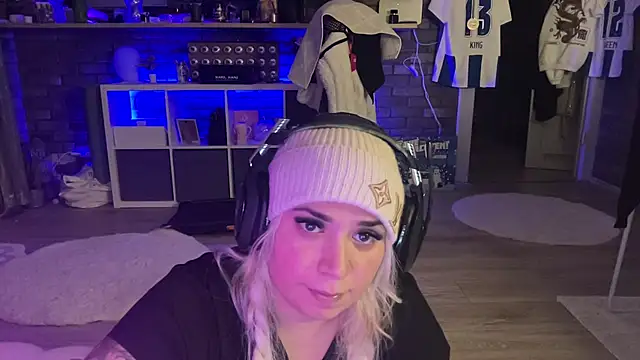 Monageil Chat XXX live