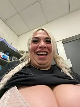 Monageil Live XXX-Chat